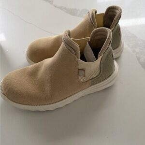 Hey Dude Women's Branson Suede Boots size 7